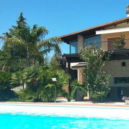 B&B Valleluna Trani Exterior photo
