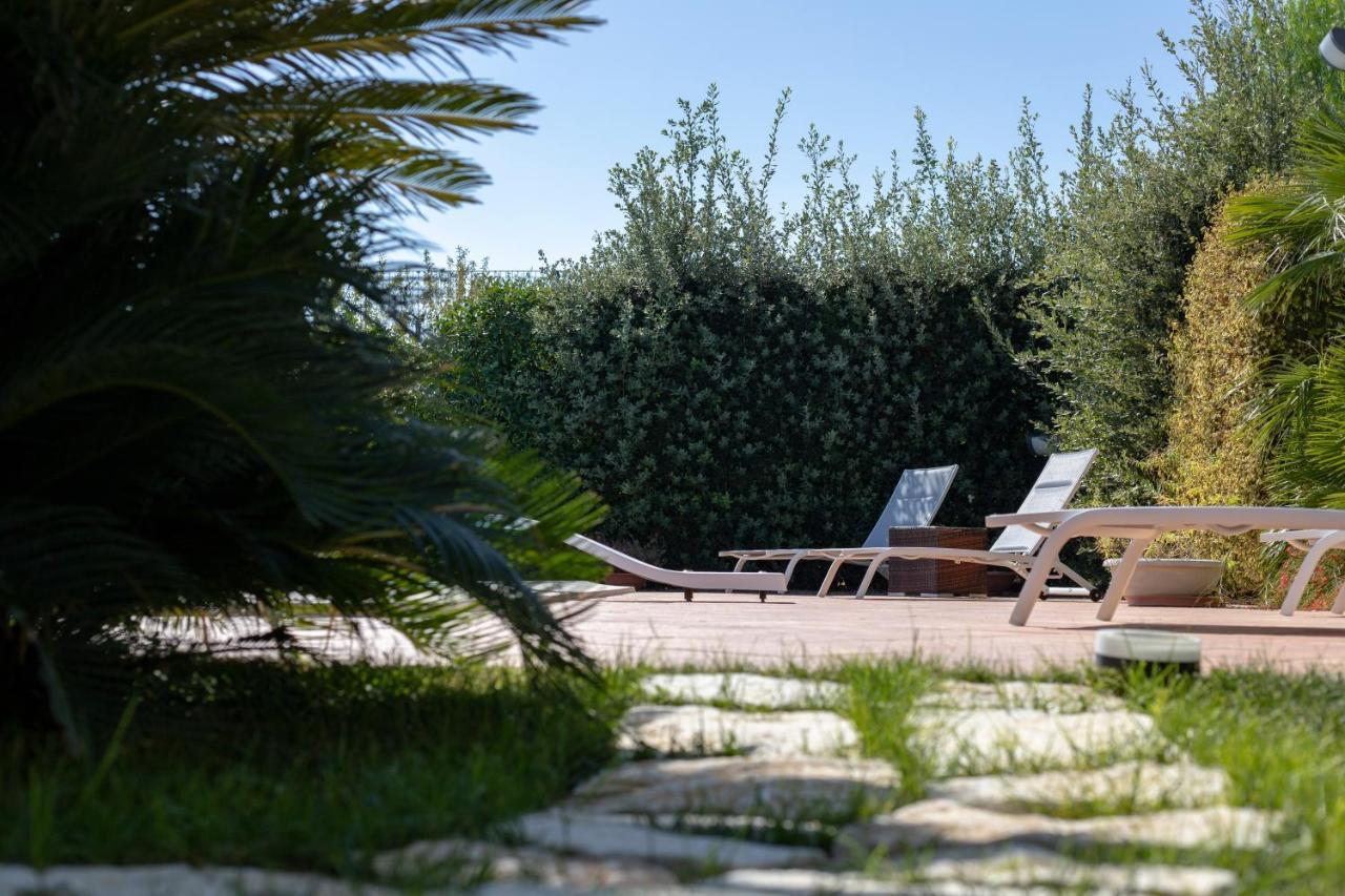 B&B Valleluna Trani Exterior photo